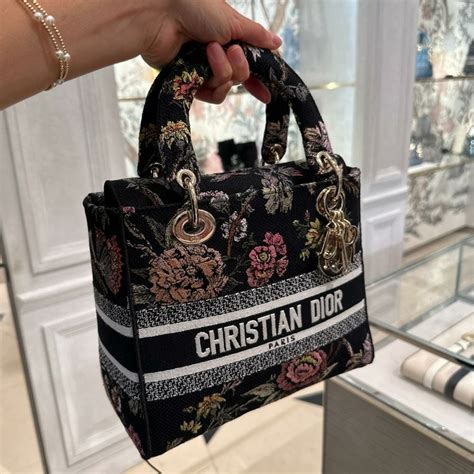 cheap dior handbags online|christian Dior handbags outlet clearance.